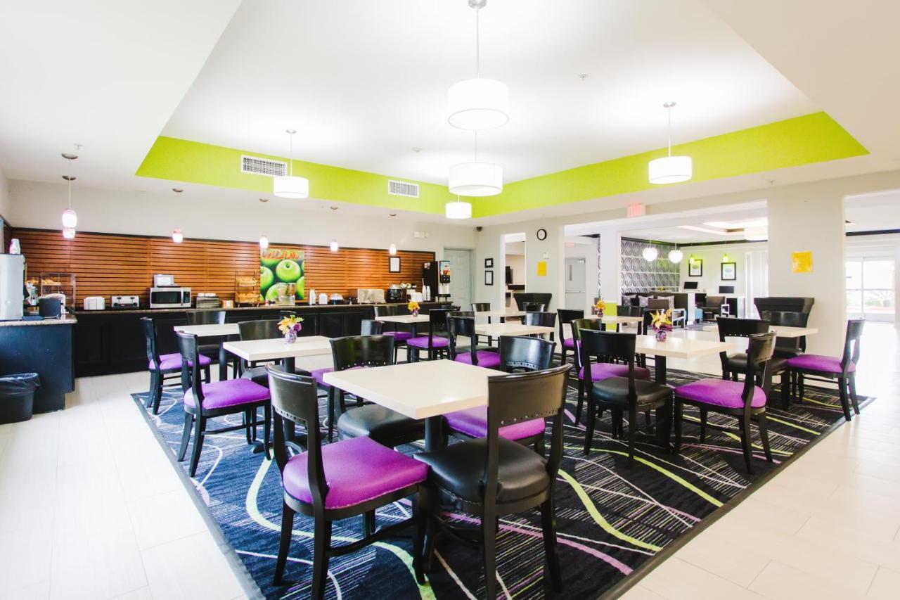 Palacio Royale Inn Signature Katy Kültér fotó